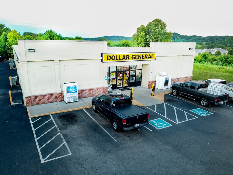 11708 Chapman Hwy, Seymour 37865 UK