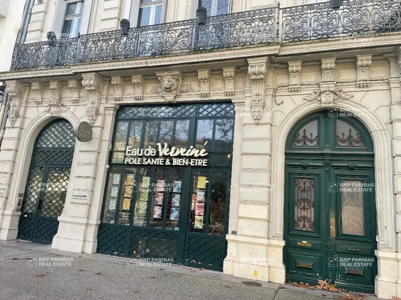 Office in Montpellier to rent - Primary Photo - Image 2 of 23