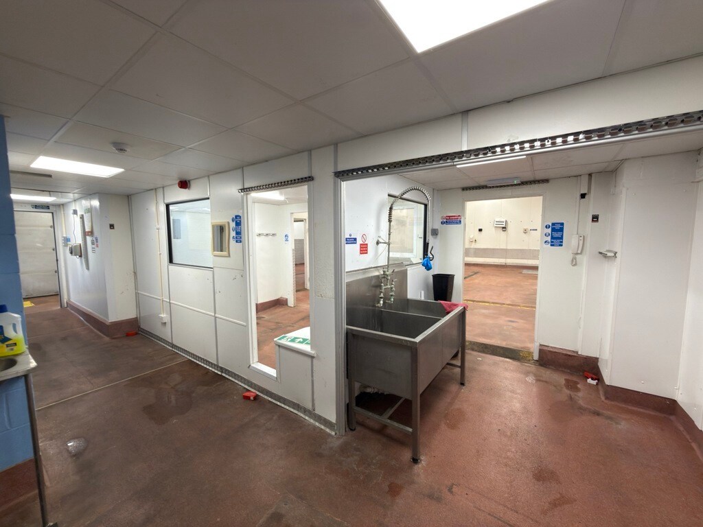 Springhead Rd, Northfleet to rent Interior Photo- Image 1 of 6