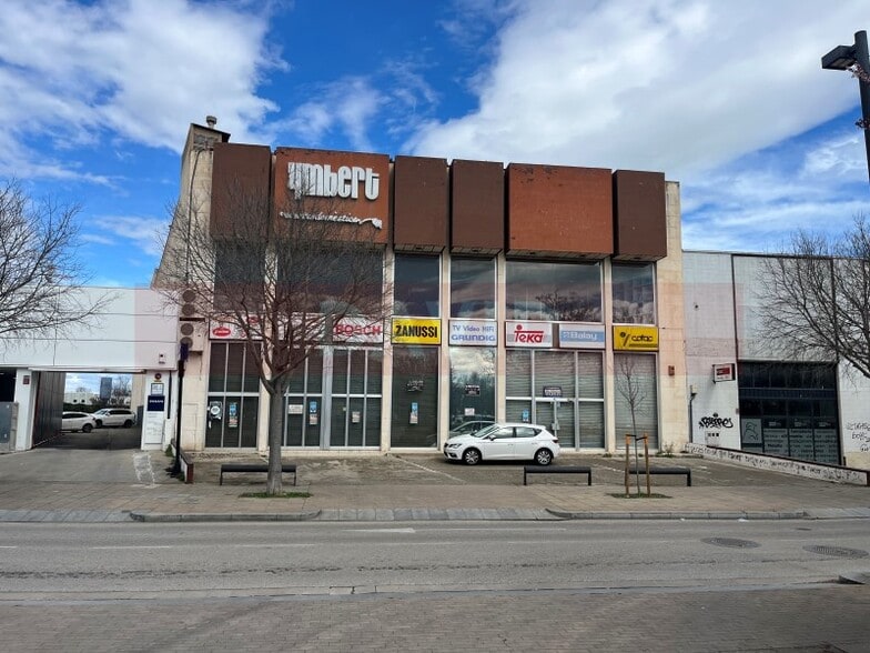 Industrial in Figueres, Gerona for sale - Building Photo - Image 1 of 11