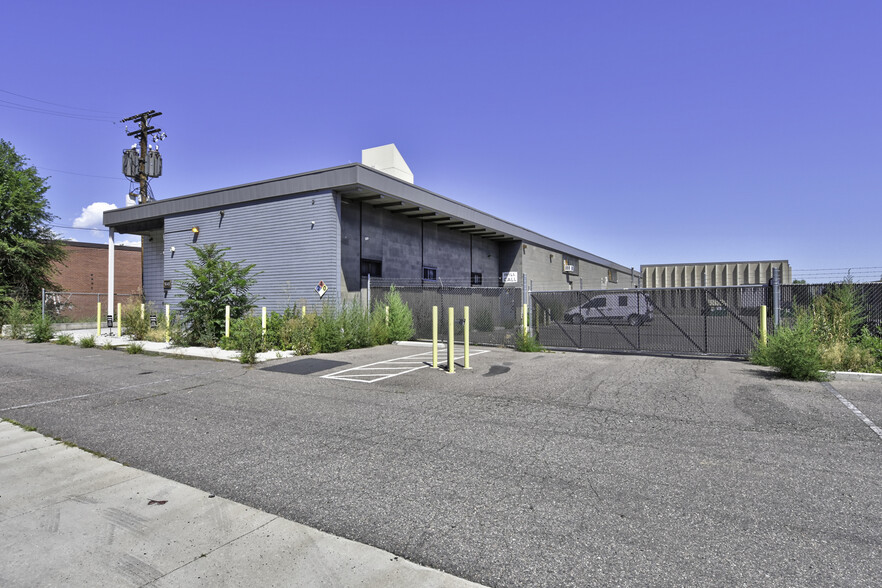 1045 W 45th Ave, Denver, CO for sale - Building Photo - Image 1 of 20