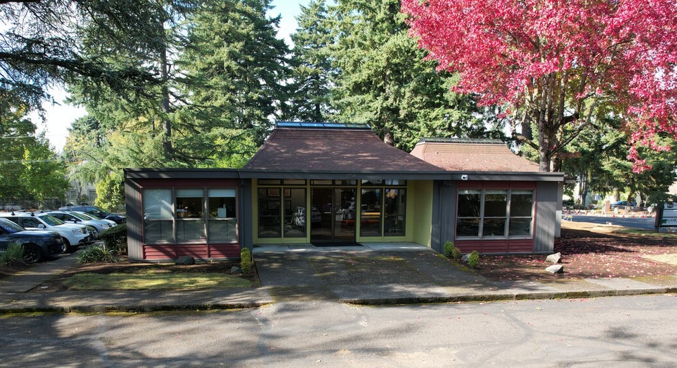 11104 Se Stark St, Portland, OR for sale - Building Photo - Image 1 of 1