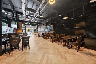 134-135 Shoreditch High St, London to rent Interior Photo- Image 2 of 10