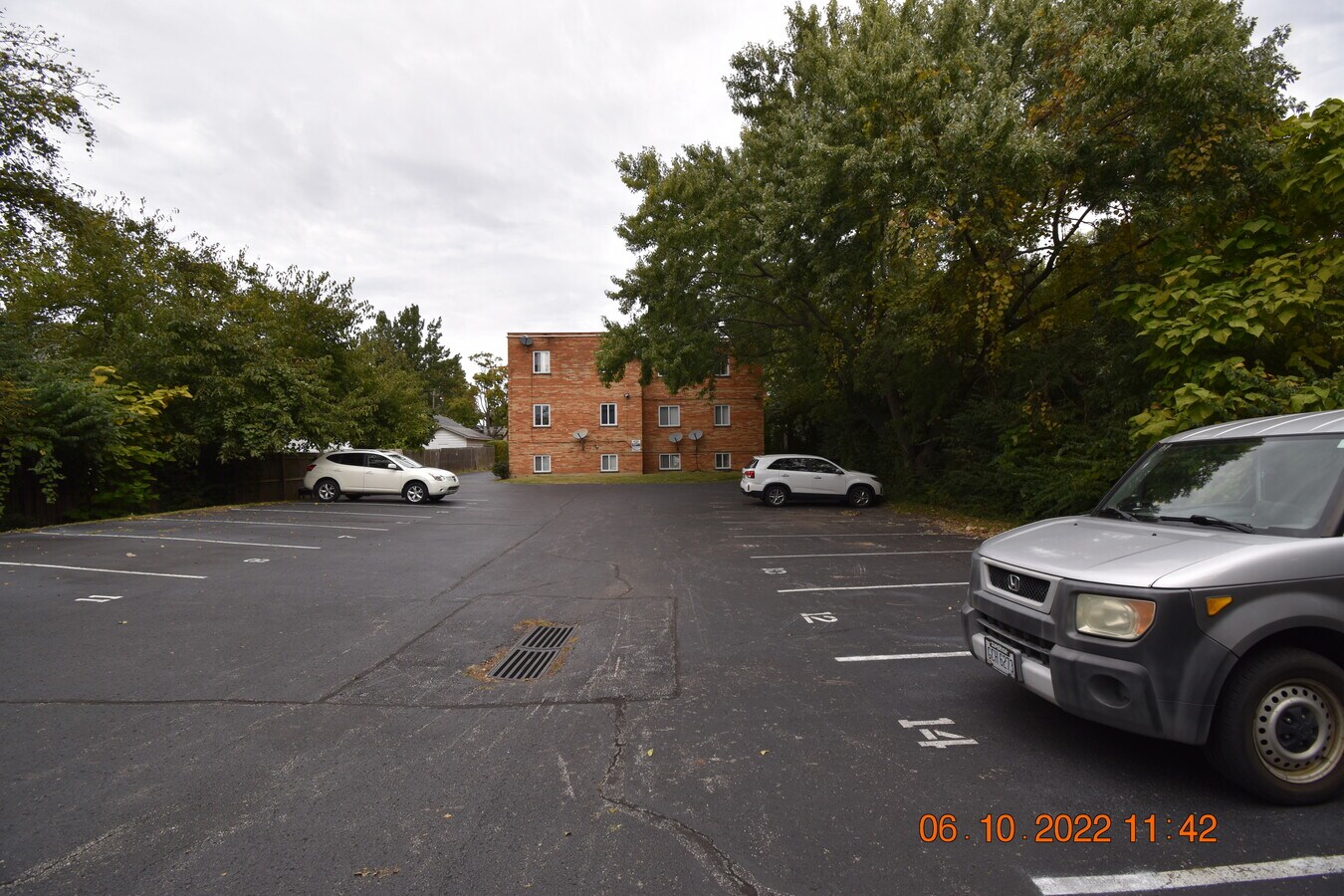 35173519 Woodbine Ave, Cincinnati 45211 UK