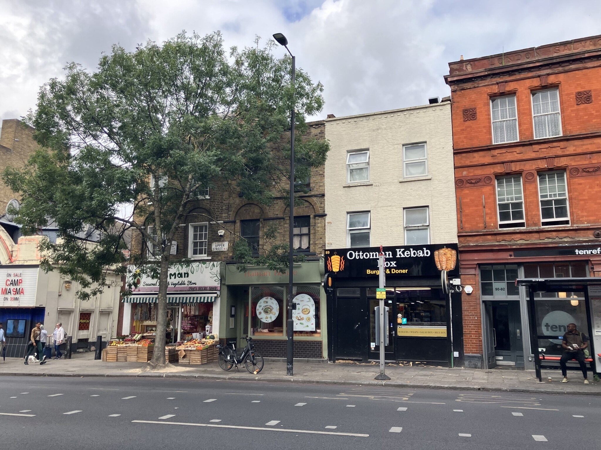 88 Upper St, London to rent Building Photo- Image 1 of 1