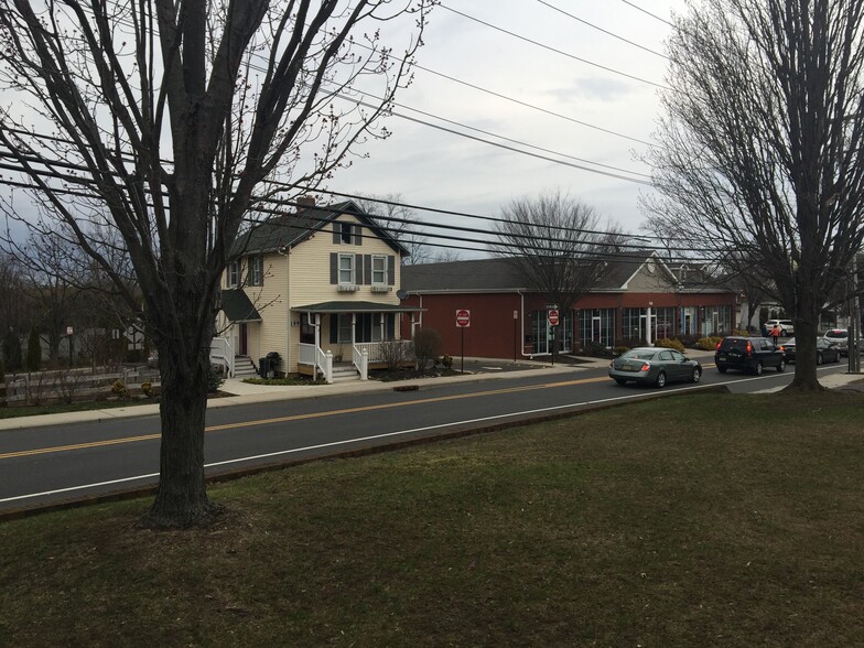 199 Wall St, West Long Branch, NJ for rent - Building Photo - Image 3 of 12