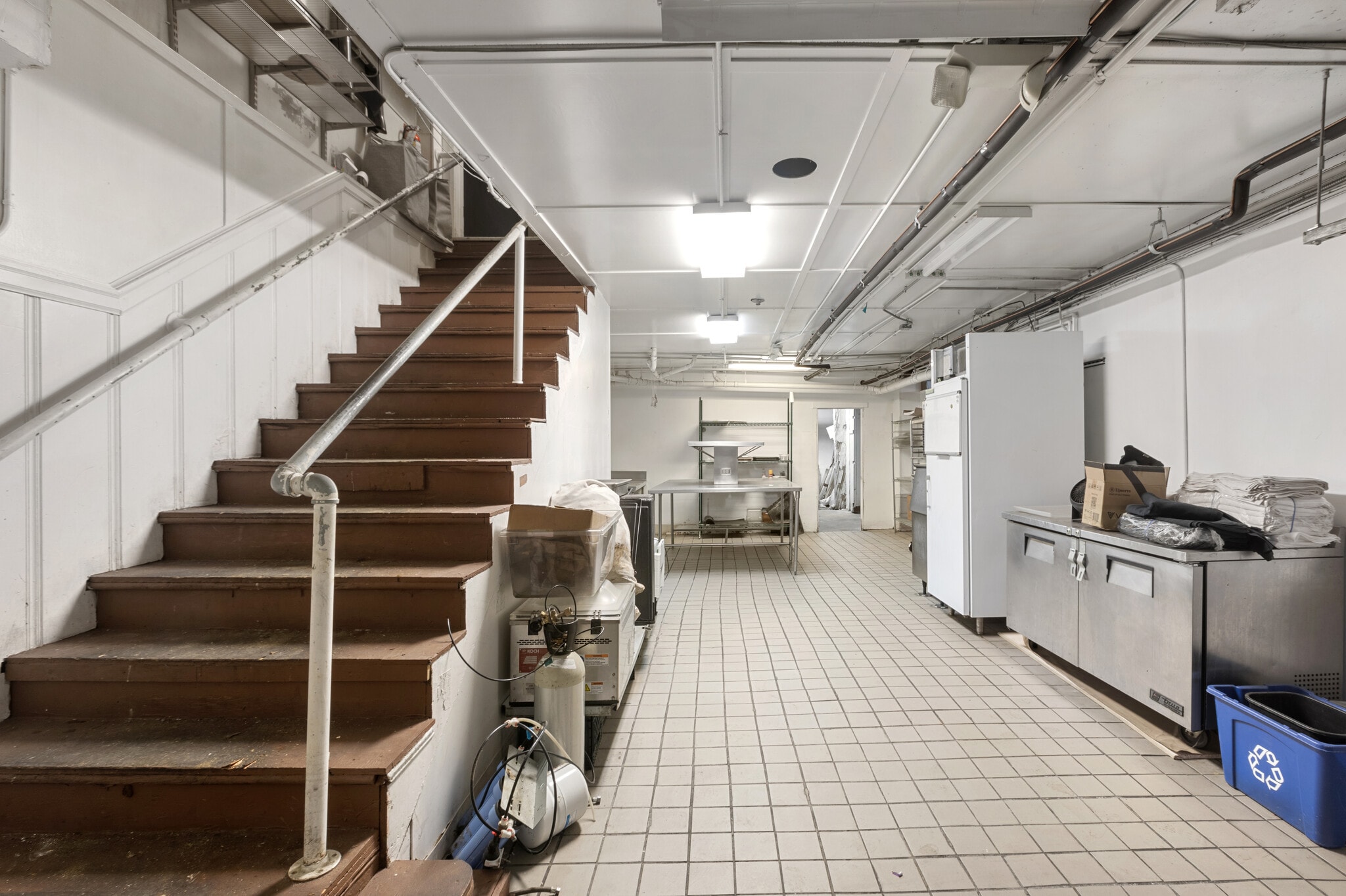 373-377 Broadway St, San Francisco, CA to rent Building Photo- Image 1 of 27