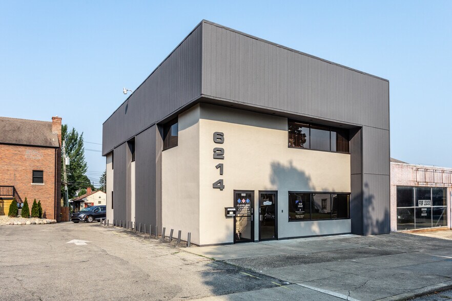 6214 Carrollton Ave, Indianapolis 46220 UK