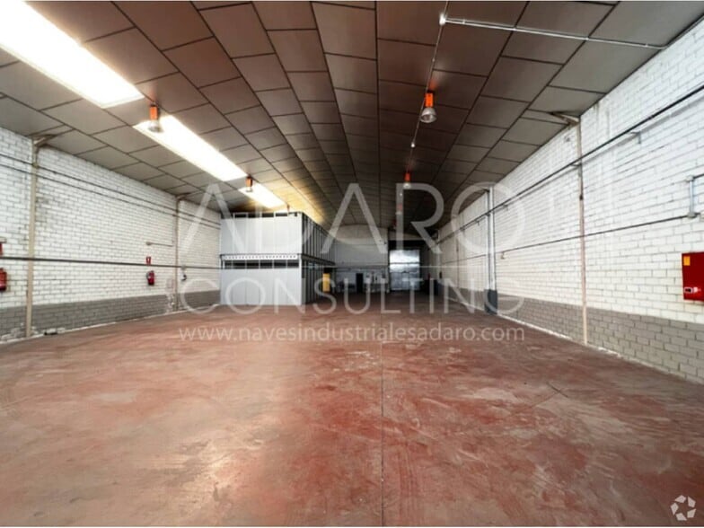 Industrial in Coslada, Madrid for sale - Building Photo - Image 2 of 3