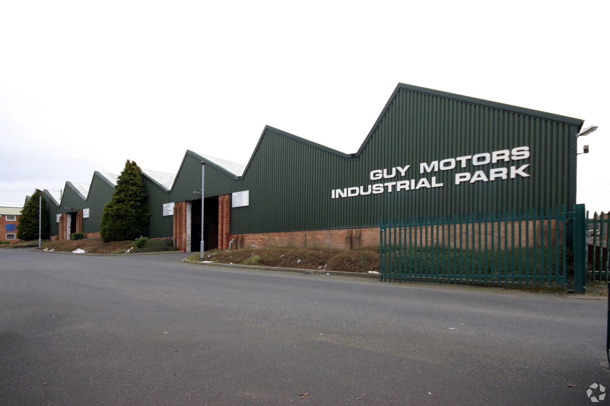 Park Ln, Wolverhampton to rent Primary Photo- Image 1 of 7