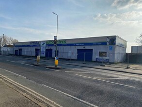 Oxpens Rd, Oxford for rent Building Photo- Image 1 of 5