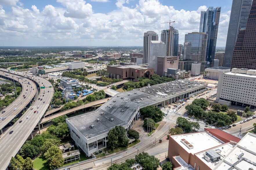 510 Texas St, Houston, TX for rent - Aerial - Image 3 of 4