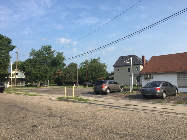 1314 Eagle St, Terre Haute, IN for sale - Primary Photo - Image 1 of 1