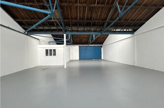 13 Argall Av, London to rent Interior Photo- Image 2 of 2