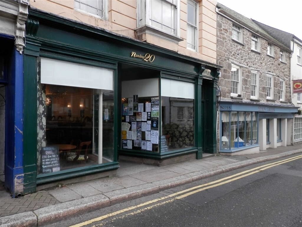 20 Lower Market St, Penryn TR10 8BD UK