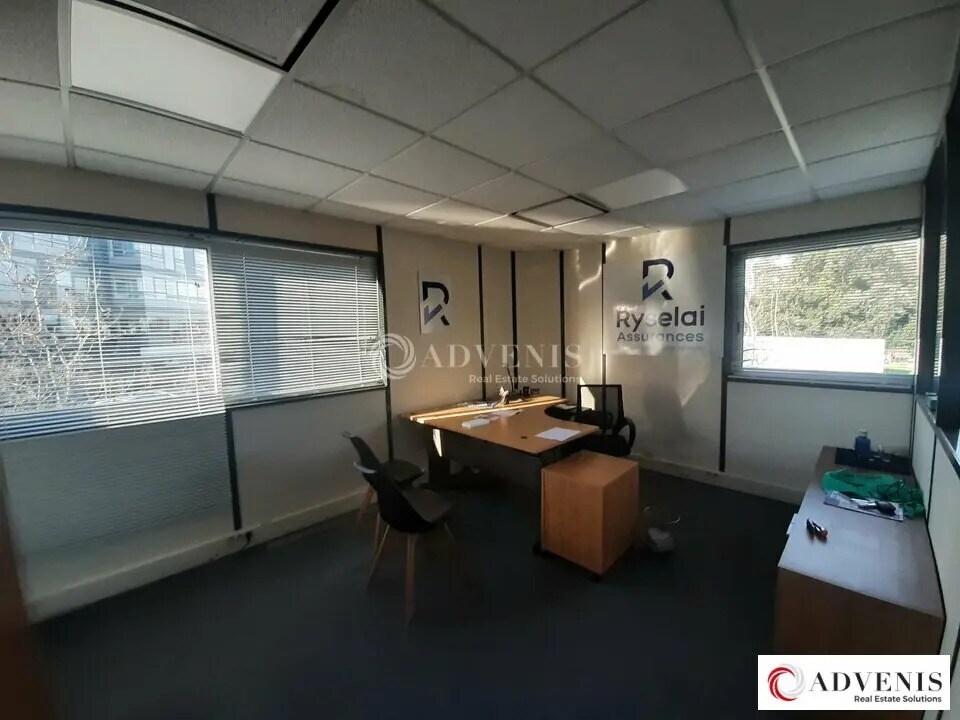 Location Bureaux 70 m² à 220 m² - Photo 1