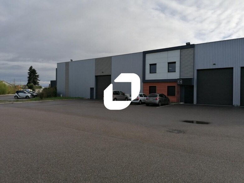 Light Industrial in Saint-Priest to rent - Building Photo - Image 2 of 20
