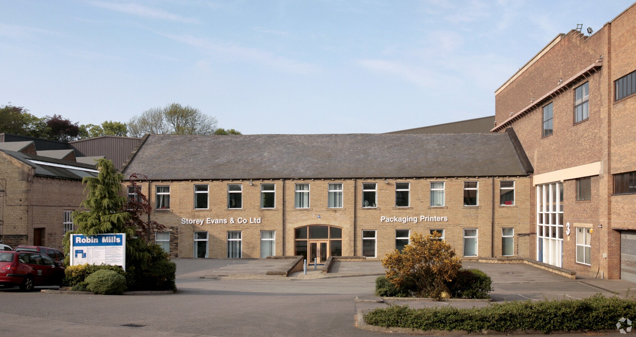 Leeds Rd, Bradford for sale Primary Photo- Image 1 of 1