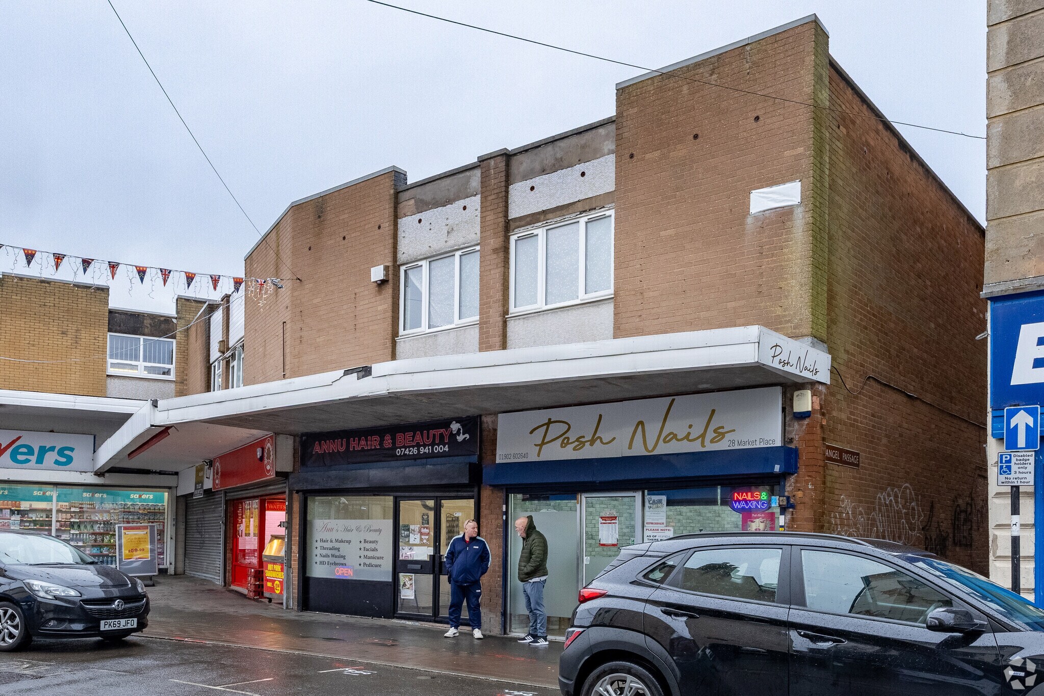 25-28 Market Pl, Willenhall for sale Primary Photo- Image 1 of 1
