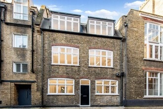 13 David Mews, London to rent Building Photo- Image 1 of 8