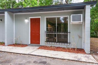 More details for 409 NE 11th St, Gainesville, FL - Residential for Sale