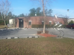 5697 Industrial Blvd, Milton, FL for sale Building Photo- Image 1 of 1