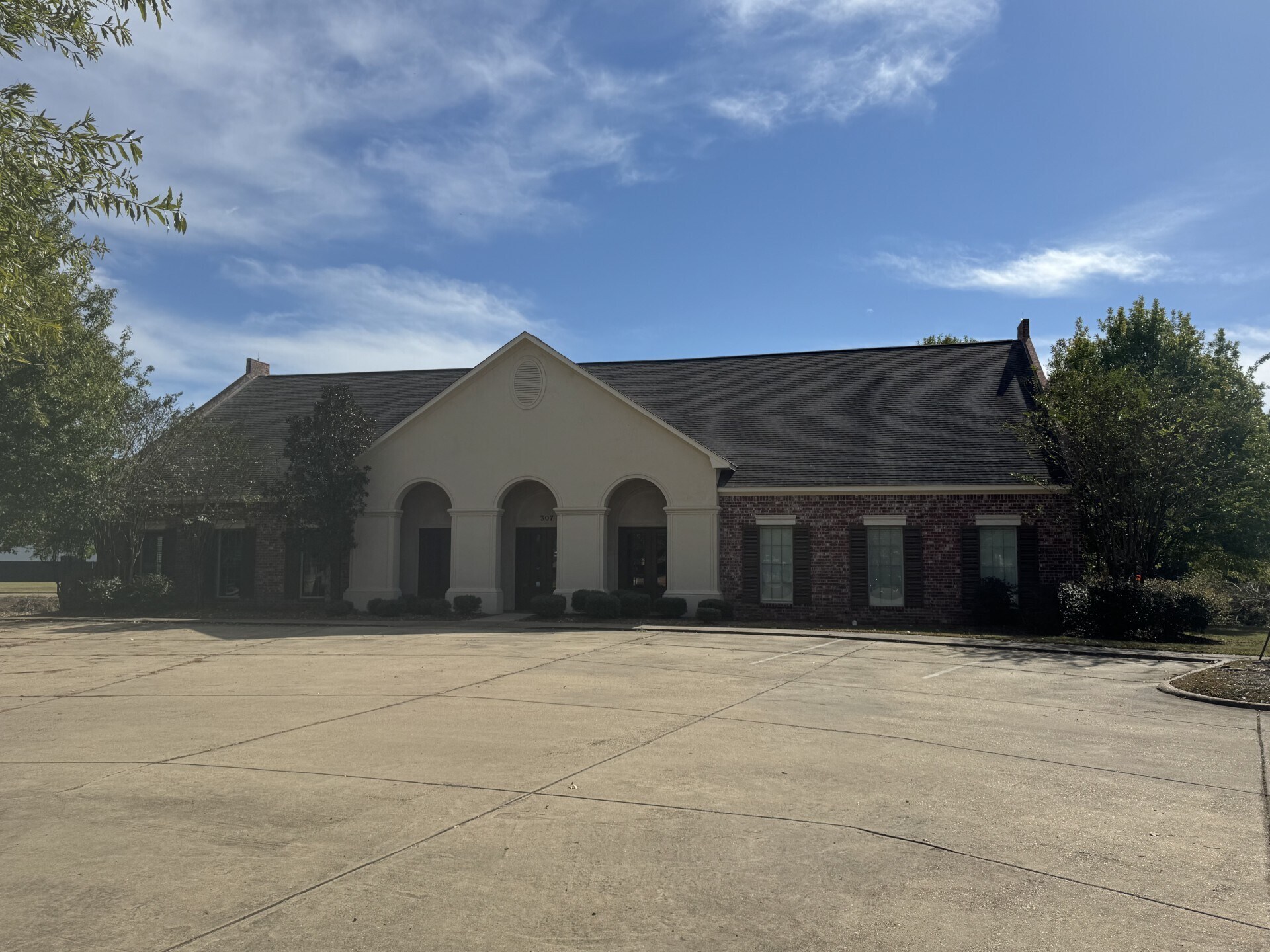 307 Highland Park Cove, Ridgeland, MS to rent Building Photo- Image 1 of 3
