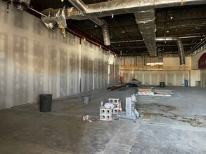 115 6th Ave, Huntington, WV to rent Building Photo- Image 2 of 3