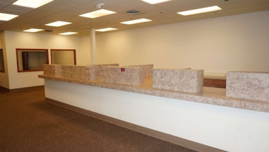 801 Davis St, Cle Elum, WA to rent Interior Photo- Image 2 of 3