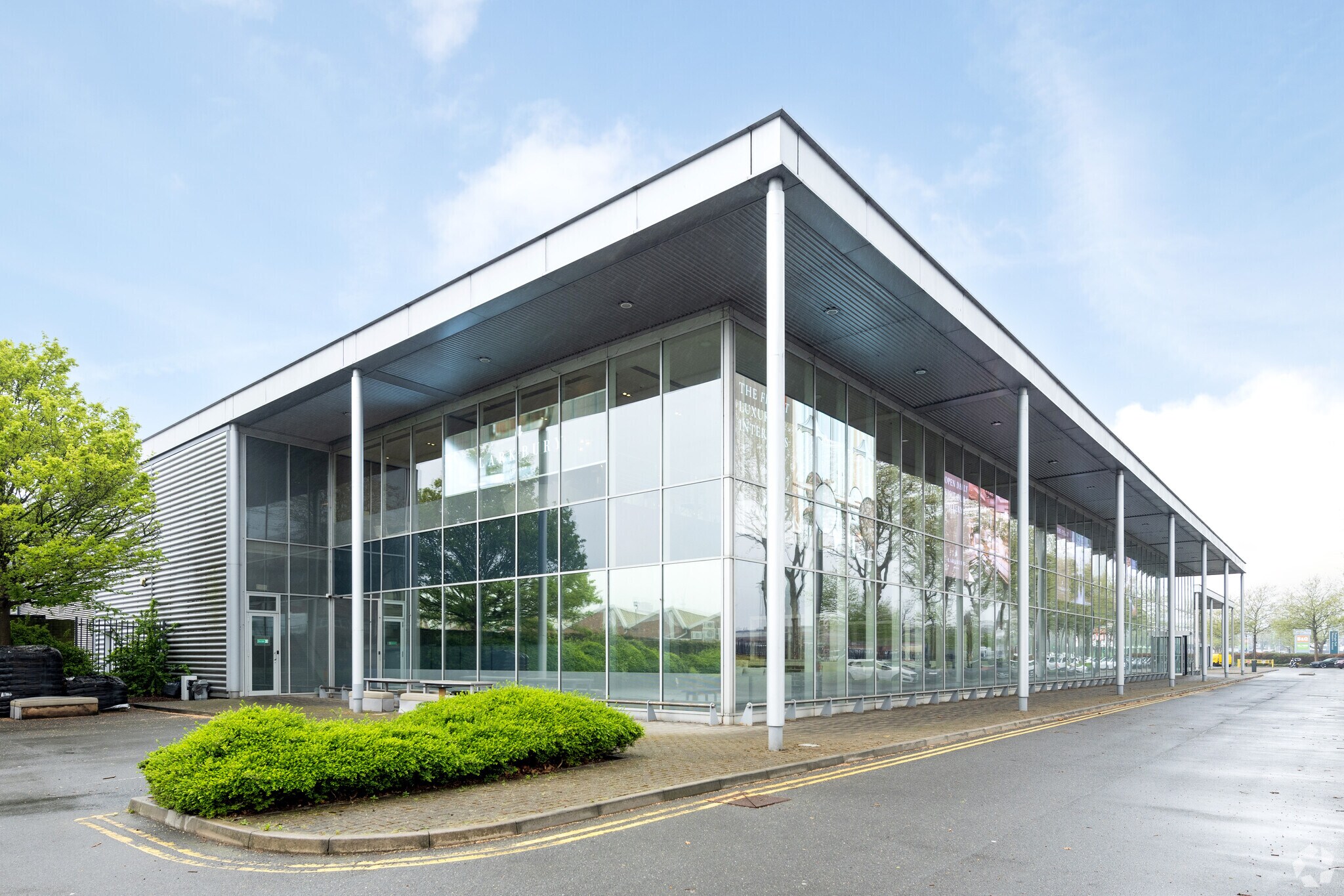 Concession Space In London's Luxury Interior Hub, London for sale Building Photo- Image 1 of 1