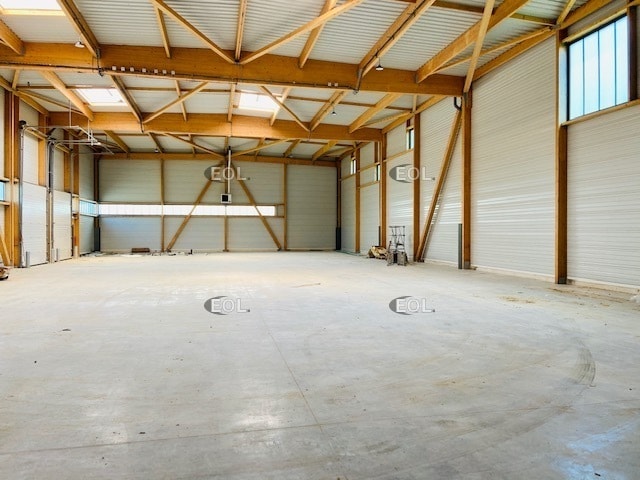 Light Industrial in Collégien to rent Interior Photo- Image 1 of 5