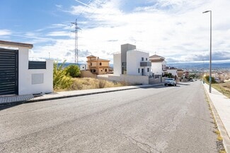 More details for Avenida Cerro Alfonsico, 20, Peligros - Land for Sale