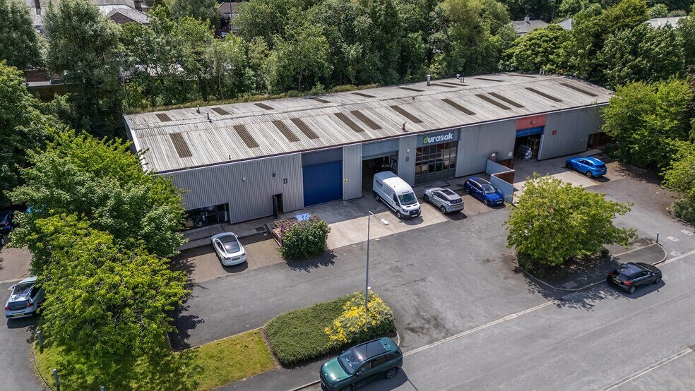 Walmesley Ct, Accrington for sale - Primary Photo - Image 1 of 2
