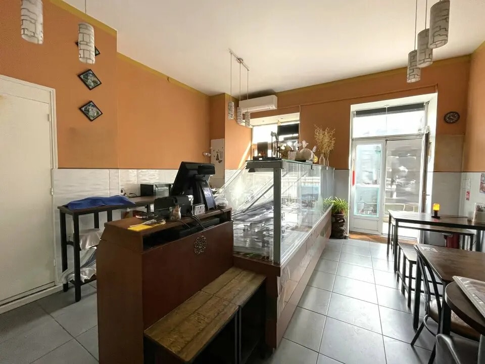Location Commerce 54 m² - Photo 1