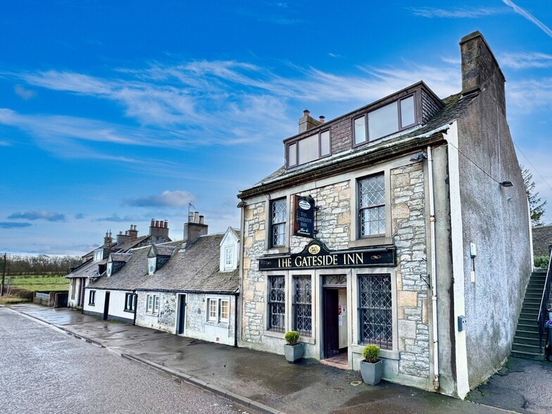 37-39 Main Rd, Beith for sale - Building Photo - Image 1 of 6