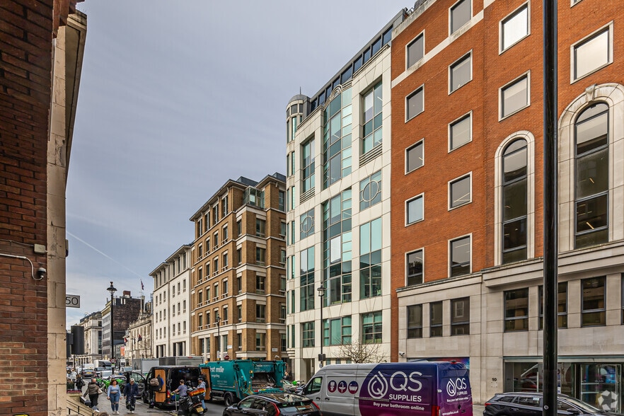 13 Great Marlborough St, London to rent - Building Photo - Image 2 of 3