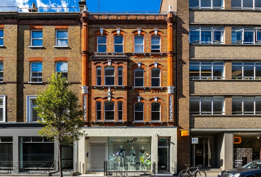 26 Eastcastle St, London to rent - Building Photo - Image 2 of 7