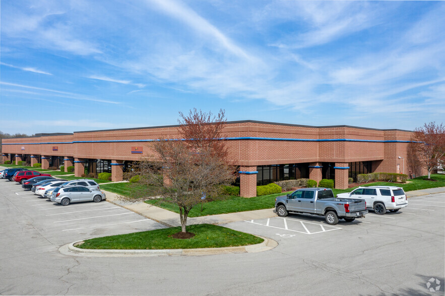 7943-7957 Bond St, Lenexa, KS for sale - Building Photo - Image 1 of 1