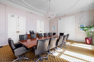 More details for 27 Rue De Bassano, Paris - Co-working to Rent