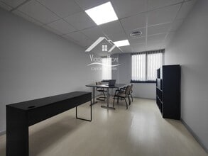 Co-working Space in Madrid, Madrid to rent Interior Photo- Image 2 of 17