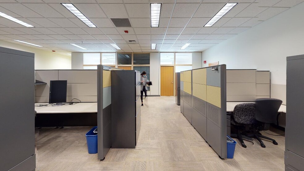 22011 30th Dr SE, Bothell, WA to rent - Interior Photo - Image 3 of 14