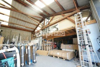 More details for 73 Rue Paul Et Marc Barbezat, Décines-Charpieu - Light Industrial to Rent