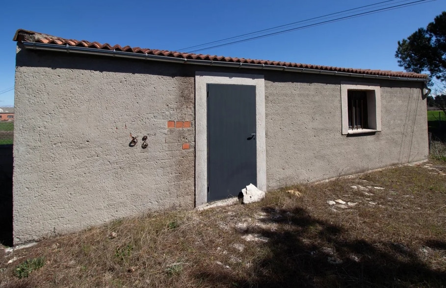 Industrial in Fuenterrebollo, Segovia for sale - Building Photo - Image 2 of 8