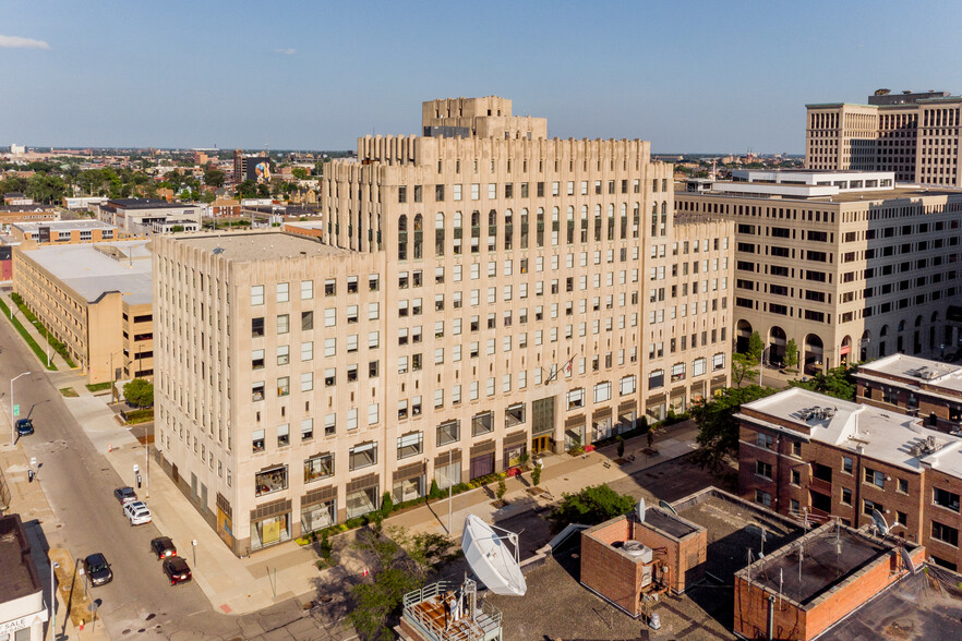 66-104 Lothrop Rd, Detroit, MI for sale - Building Photo - Image 1 of 1