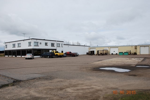 11057 E Hwy 37, Hibbing, MN for sale - Primary Photo - Image 1 of 1