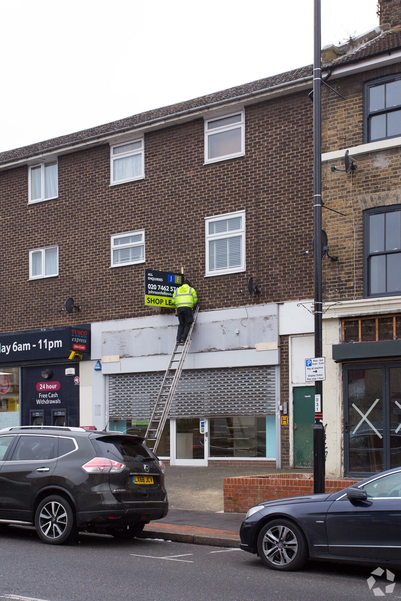 156 Portland Rd, London for sale Primary Photo- Image 1 of 1