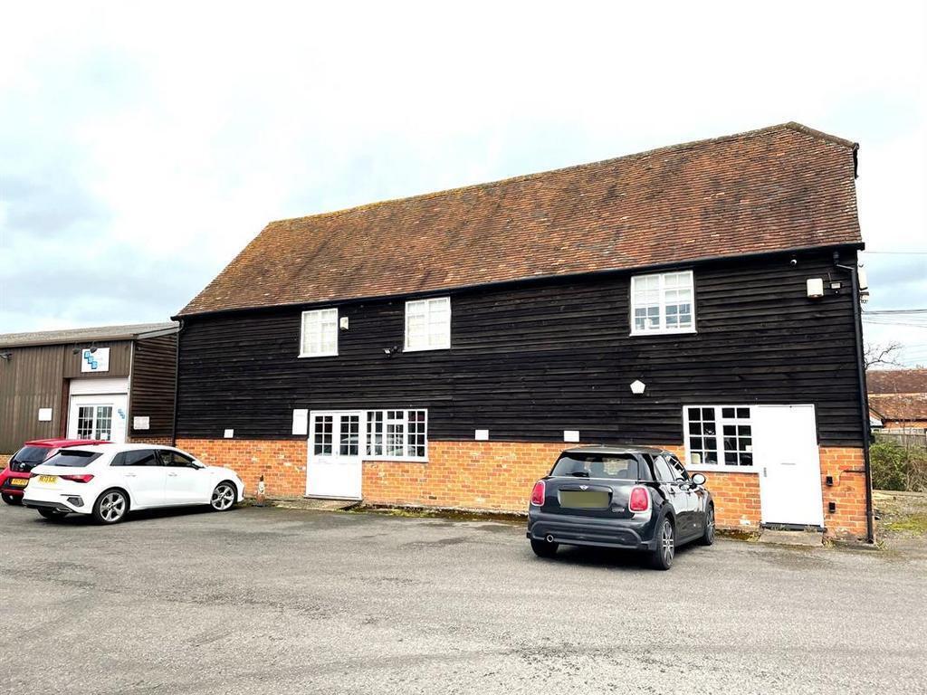 Chequers Ln, Eversley to rent Building Photo- Image 1 of 5