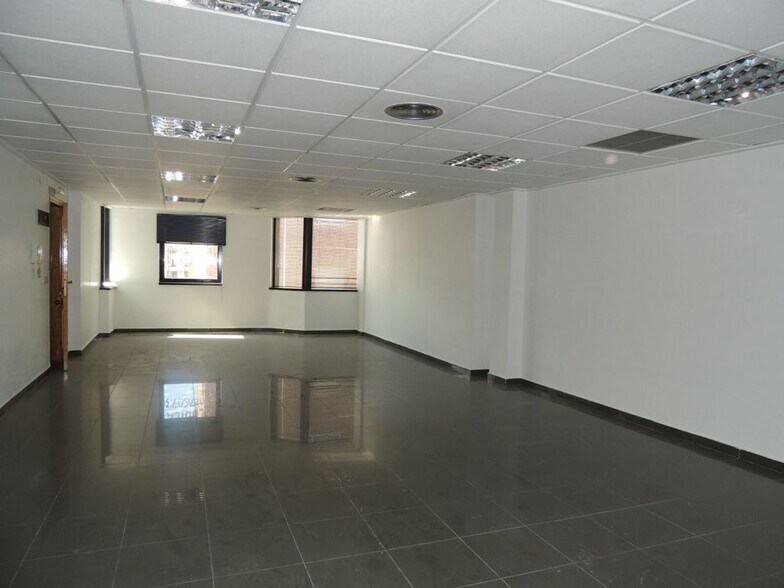 Office in Molina de Segura for sale - Interior Photo - Image 1 of 6