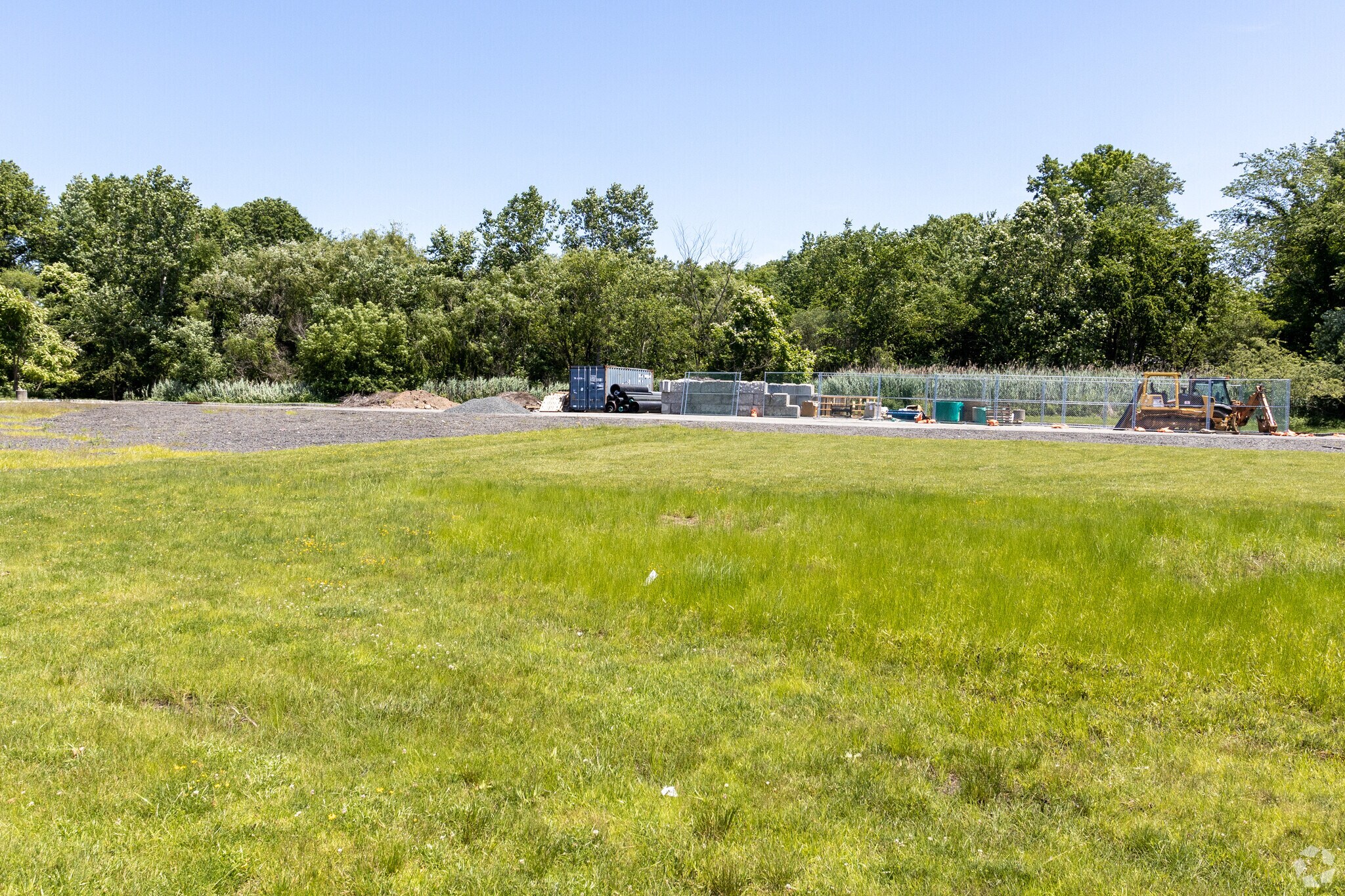 1 Commerce Way, Totowa, NJ to rent Primary Photo- Image 1 of 4