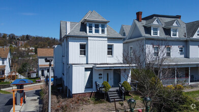 607 California Ave, Pittsburgh, PA for sale Primary Photo- Image 1 of 1